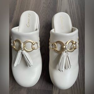 Circus by Sam Edelman jinga platform cream Clog size 9